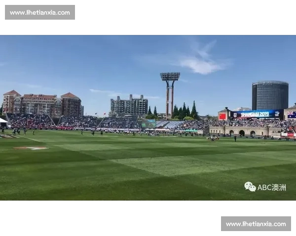 高清足球赛事直播APP下载指南畅享全球赛场精彩即时比分数据分析权威解说 - 副本 (92) - 副本 - 副本 - 副本 - 副本 - 副本 - 副本